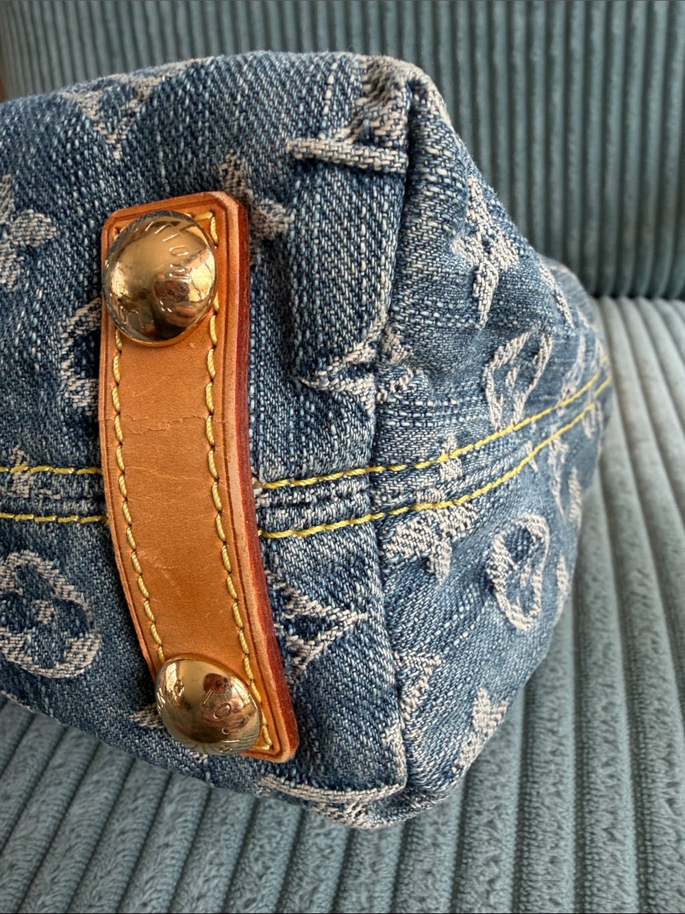 Louis Vuitton Monogram Denim PM Shoulder Bag - Picture 4 of 7